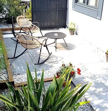 מלון Logis Boutique Novalis 3*